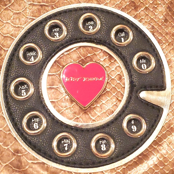 Betsey Johnson Wired Velvet Telephone Purse - Picture 10 of 10